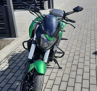 Зелений Баджадж Dominar 400, об'ємом двигуна 0.4 л та пробігом 19 тис. км за 3500 $, фото 1 на Automoto.ua