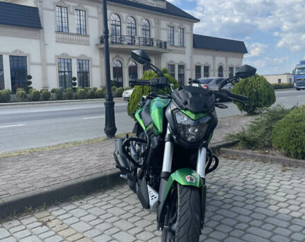 Зелений Баджадж Dominar 400, об'ємом двигуна 0.4 л та пробігом 6 тис. км за 3800 $, фото 5 на Automoto.ua