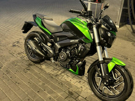 Баджадж Dominar 400 2019 в Киеве на Automoto.ua Зеленый Баджадж Dominar 400, объемом двигателя 0.37 л и пробегом 23 тыс. км за 2700 $, фото 1 на Automoto.ua