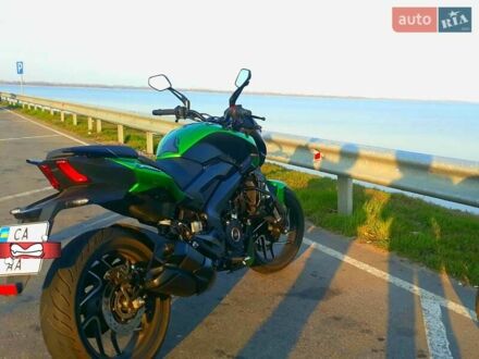 Баджадж Dominar 400 2019 в Черкассах на Automoto.ua Зеленый Баджадж Dominar 400, объемом двигателя 0.4 л и пробегом 19 тыс. км за 3500 $, фото 1 на Automoto.ua