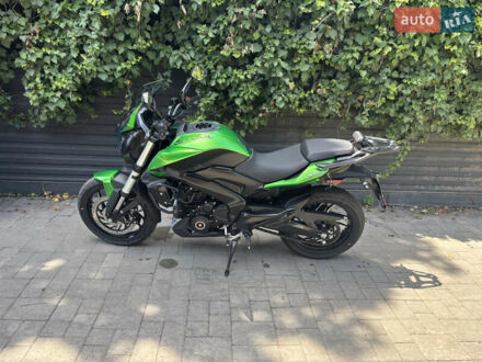 Баджадж Dominar 400 2024 в Ужгороде на Automoto.ua Зеленый Баджадж Dominar 400, объемом двигателя 0.4 л и пробегом 1 тыс. км за 4481 $, фото 1 на Automoto.ua