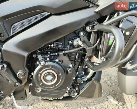 Черный Баджадж Dominar D400, объемом двигателя 0.37 л и пробегом 14 тыс. км за 3600 $, фото 3 на Automoto.ua