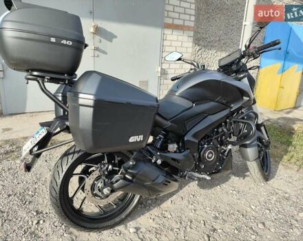 Черный Баджадж Dominar D400, объемом двигателя 0.37 л и пробегом 14 тыс. км за 3600 $, фото 6 на Automoto.ua