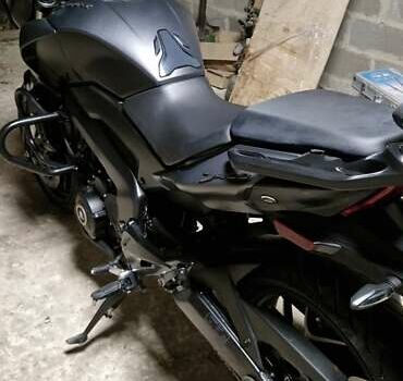 Чорний Баджадж Dominar D400, об'ємом двигуна 0.37 л та пробігом 9 тис. км за 3900 $, фото 5 на Automoto.ua