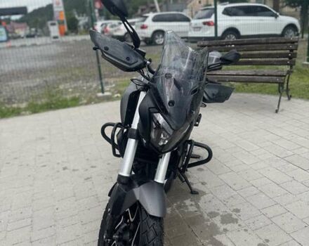 Черный Баджадж Dominar D400, объемом двигателя 0 л и пробегом 6 тыс. км за 4000 $, фото 1 на Automoto.ua
