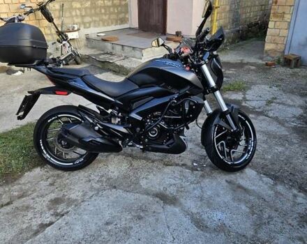 Баджадж Dominar D400 2024 в Броварах на Automoto.ua Черный Баджадж Dominar D400, объемом двигателя 0.37 л и пробегом 8 тыс. км за 4050 $, фото 6 на Automoto.ua