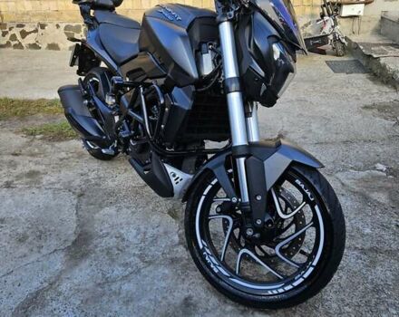 Баджадж Dominar D400 2024 в Броварах на Automoto.ua Черный Баджадж Dominar D400, объемом двигателя 0.37 л и пробегом 8 тыс. км за 4050 $, фото 5 на Automoto.ua