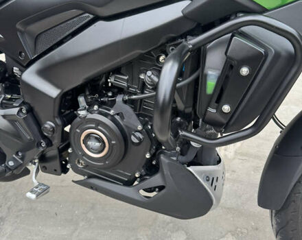 Баджадж Dominar D400 2023 в Запорожье на Automoto.ua Баджадж Dominar D400, объемом двигателя 0.4 л и пробегом 2 тыс. км за 4000 $, фото 7 на Automoto.ua