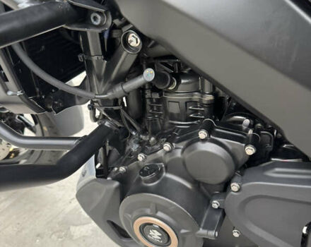 Баджадж Dominar D400 2023 в Запорожье на Automoto.ua Баджадж Dominar D400, объемом двигателя 0.4 л и пробегом 2 тыс. км за 4000 $, фото 8 на Automoto.ua