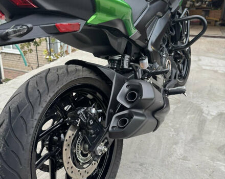 Баджадж Dominar D400 2023 в Запорожье на Automoto.ua Баджадж Dominar D400, объемом двигателя 0.4 л и пробегом 2 тыс. км за 4000 $, фото 4 на Automoto.ua