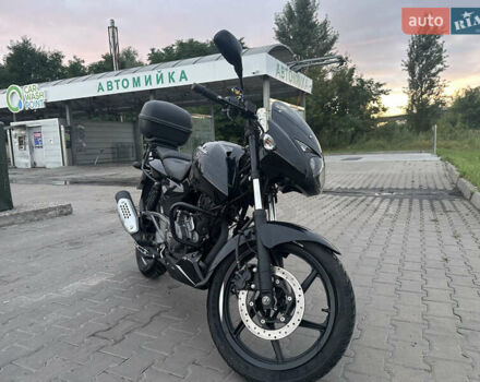 Черный Баджадж Pulsar 180, объемом двигателя 0.18 л и пробегом 16 тыс. км за 1400 $, фото 2 на Automoto.ua