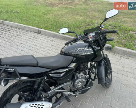 Черный Баджадж Pulsar 180, объемом двигателя 0.18 л и пробегом 16 тыс. км за 1400 $, фото 3 на Automoto.ua