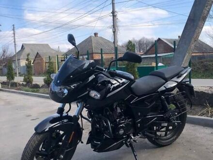 Баджадж Pulsar 180 2021 у Богодухове на Automoto.ua Чорний Баджадж Pulsar 180, об'ємом двигуна 0.18 л та пробігом 6 тис. км за 1500 $, фото 1 на Automoto.ua