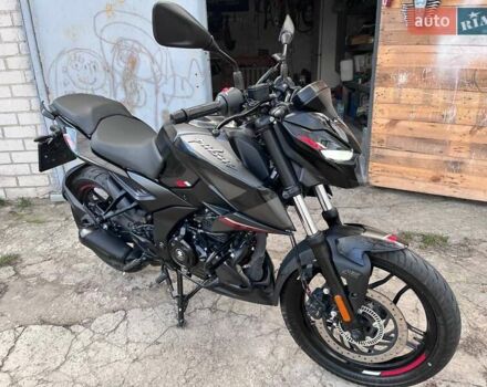 Черный Баджадж Pulsar N250, объемом двигателя 0.25 л и пробегом 5 тыс. км за 2950 $, фото 1 на Automoto.ua