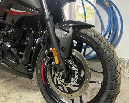 Чорний Баджадж Pulsar N250, об'ємом двигуна 0.25 л та пробігом 6 тис. км за 3100 $, фото 1 на Automoto.ua