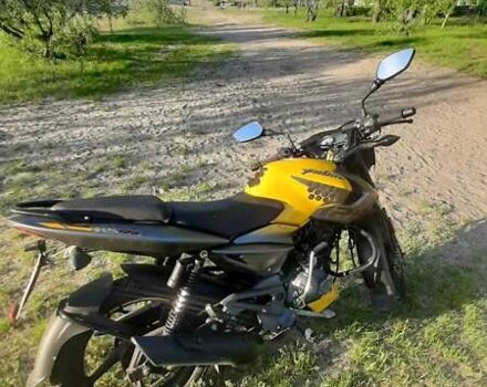 Жовтий Баджадж Pulsar NS125, об'ємом двигуна 0.12 л та пробігом 17 тис. км за 1220 $, фото 3 на Automoto.ua