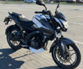 Белый Баджадж Pulsar NS200, объемом двигателя 0.2 л и пробегом 8 тыс. км за 2000 $, фото 4 на Automoto.ua