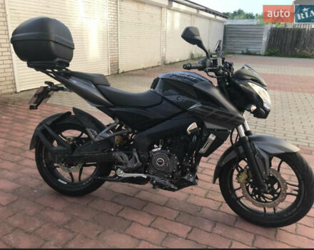 Чорний Баджадж Pulsar NS200, об'ємом двигуна 0.2 л та пробігом 17 тис. км за 2000 $, фото 4 на Automoto.ua