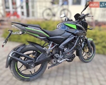 Черный Баджадж Pulsar NS200, объемом двигателя 0.2 л и пробегом 8 тыс. км за 2100 $, фото 6 на Automoto.ua