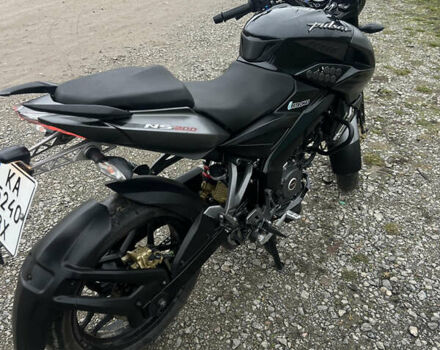 Черный Баджадж Pulsar NS200, объемом двигателя 0.2 л и пробегом 21 тыс. км за 2300 $, фото 11 на Automoto.ua