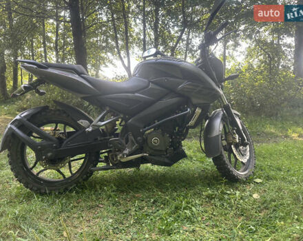 Черный Баджадж Pulsar NS200, объемом двигателя 0.2 л и пробегом 8 тыс. км за 2100 $, фото 3 на Automoto.ua