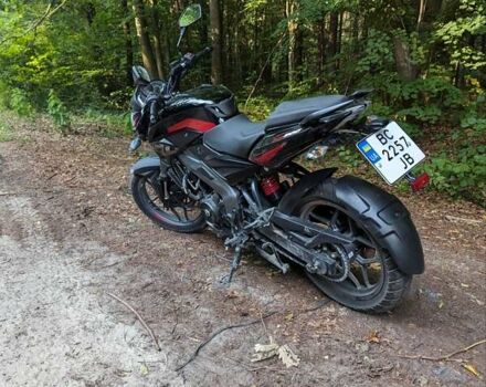 Черный Баджадж Pulsar NS200, объемом двигателя 0.2 л и пробегом 1 тыс. км за 2500 $, фото 2 на Automoto.ua