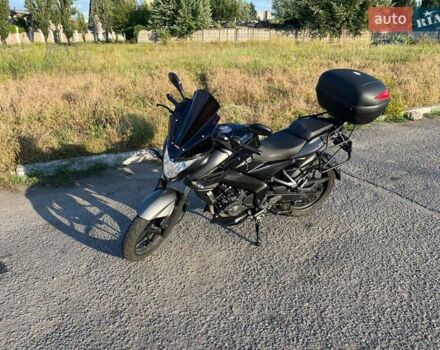 Чорний Баджадж Pulsar NS200, об'ємом двигуна 0.2 л та пробігом 8 тис. км за 2000 $, фото 1 на Automoto.ua