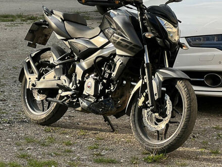 Чорний Баджадж Pulsar NS200, об'ємом двигуна 0.2 л та пробігом 21 тис. км за 2300 $, фото 1 на Automoto.ua