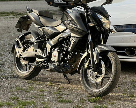 Черный Баджадж Pulsar NS200, объемом двигателя 0.2 л и пробегом 21 тыс. км за 2300 $, фото 1 на Automoto.ua