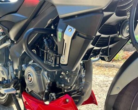 Красный Баджадж Pulsar NS200, объемом двигателя 0 л и пробегом 4 тыс. км за 2400 $, фото 2 на Automoto.ua