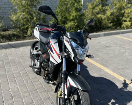 Баджадж Pulsar NS200, объемом двигателя 0.2 л и пробегом 32 тыс. км за 1750 $, фото 1 на Automoto.ua