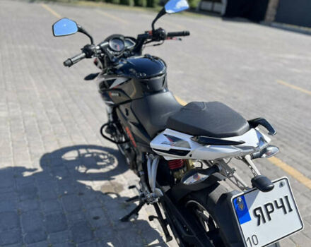Баджадж Pulsar NS200, объемом двигателя 0.2 л и пробегом 32 тыс. км за 1750 $, фото 3 на Automoto.ua