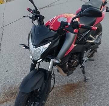 Баджадж Pulsar NS200, объемом двигателя 0.2 л и пробегом 4 тыс. км за 1399 $, фото 5 на Automoto.ua