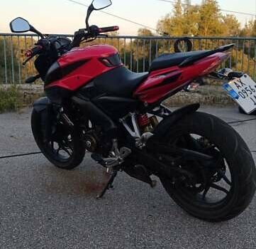 Баджадж Pulsar NS200, объемом двигателя 0.2 л и пробегом 4 тыс. км за 1399 $, фото 4 на Automoto.ua