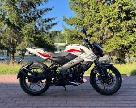 Баджадж Pulsar NS200, объемом двигателя 0.2 л и пробегом 0 тыс. км за 3100 $, фото 2 на Automoto.ua
