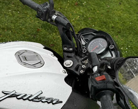 Баджадж Pulsar NS200, об'ємом двигуна 0.2 л та пробігом 3 тис. км за 2331 $, фото 8 на Automoto.ua
