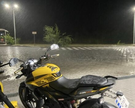 Баджадж Pulsar NS200, объемом двигателя 0.2 л и пробегом 0 тыс. км за 1950 $, фото 5 на Automoto.ua