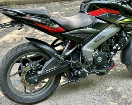 Баджадж Pulsar NS200, объемом двигателя 0.2 л и пробегом 0 тыс. км за 2453 $, фото 3 на Automoto.ua