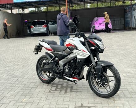 Баджадж Pulsar NS200, объемом двигателя 0.2 л и пробегом 0 тыс. км за 2500 $, фото 3 на Automoto.ua