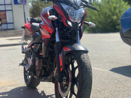 Баджадж Pulsar NS200 2016 в Запорожье на Automoto.ua Баджадж Pulsar NS200, объемом двигателя 0.2 л и пробегом 25 тыс. км за 1950 $, фото 1 на Automoto.ua