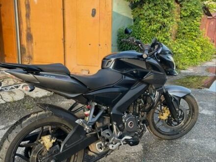 Баджадж Pulsar NS200, объемом двигателя 0.2 л и пробегом 0 тыс. км за 1880 $, фото 1 на Automoto.ua