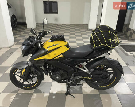 Баджадж Pulsar NS200, об'ємом двигуна 0 л та пробігом 30 тис. км за 1750 $, фото 1 на Automoto.ua