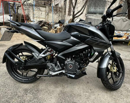 Баджадж Pulsar NS200, объемом двигателя 0.2 л и пробегом 12 тыс. км за 1950 $, фото 1 на Automoto.ua