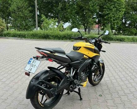 Жовтий Баджадж Pulsar NS200, об'ємом двигуна 0.2 л та пробігом 13 тис. км за 2400 $, фото 6 на Automoto.ua