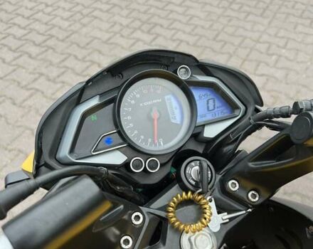 Жовтий Баджадж Pulsar NS200, об'ємом двигуна 0.2 л та пробігом 13 тис. км за 2400 $, фото 12 на Automoto.ua