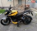 Желтый Баджадж Pulsar NS200, объемом двигателя 0.2 л и пробегом 300 тыс. км за 1568 $, фото 5 на Automoto.ua