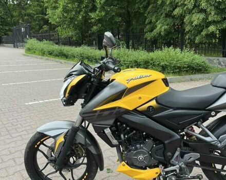 Жовтий Баджадж Pulsar NS200, об'ємом двигуна 0.2 л та пробігом 13 тис. км за 2400 $, фото 3 на Automoto.ua