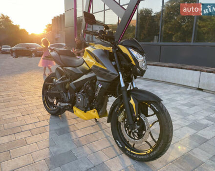 Жовтий Баджадж Pulsar NS200, об'ємом двигуна 0.2 л та пробігом 6 тис. км за 2450 $, фото 11 на Automoto.ua