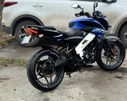 Синий Баджадж Pulsar NS200, объемом двигателя 0.2 л и пробегом 17 тыс. км за 2450 $, фото 1 на Automoto.ua