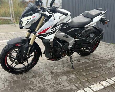 Баджадж Pulsar NS400 2025 у Первомайськ на Automoto.ua Білий Баджадж Pulsar NS400, об'ємом двигуна 0 л та пробігом 5 тис. км за 4150 $, фото 5 на Automoto.ua